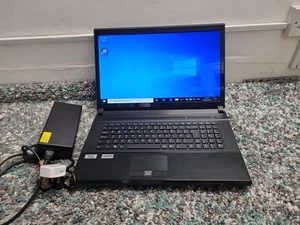 Note Book Computer CLEVO P170HM Laptop  - Picture 1 of 14