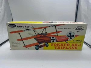 Guillow's Fokker DR-I Triplane Balsa Scale Balsa Kit 204 Complete Unbuilt DS - Picture 1 of 7
