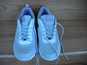 SELTENE Tommy Hilfiger sportliche Turnschuhe hellbraun/rosa klobige Schuhe Damengröße 10M - Bild 1 von 11
