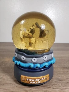 Disney Mickey Mouse Steamboat Willie Schneekugel mit Musik. SnoMotion Waterglobe. - Bild 1 von 10