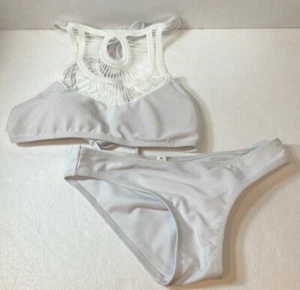 White bathing suits two- pcs Small - Picture 1 of 6