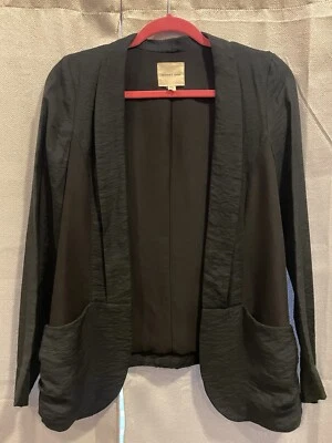 Blazer Silence & Noise Urban Outfitters Negro Relajado Drapey Talla S Foto 1 de 4