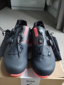 SUPLEST EDGE+ Road Pro Cycling Shoes - CARBON SOLE | BOA DIAL - Picture 1 of 6