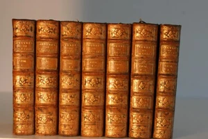 CREBILLON FILS, OEUVRES COMPLETES, 7 VOL. RELIURES PLEIN VEAU PORPHYRE, 1779. - Picture 1 of 1