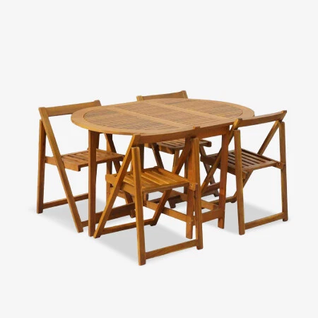 Set di tavoli e sedie da esterno