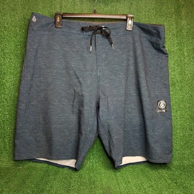  Volcom New Men’s BLUE Board shorts Size 40 Flat Front stretch  - Image 1 of 4