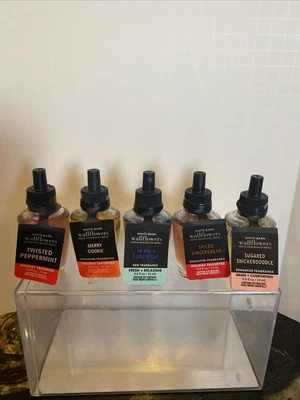 5 Bath And Body Works Snickerdoodle Merry Cookie Spiced Gingerbread Wallflowers - Image 1 of 4