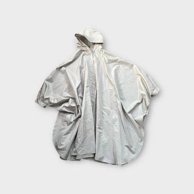 Poncho de nailon con capucha Forecaster Unika Cocoon de colección Foto 1 de 4