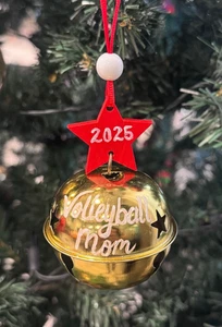 Campanella natalizia 'Mamma pallavolo' ornamento dipinta a mano - Foto 1 di 5