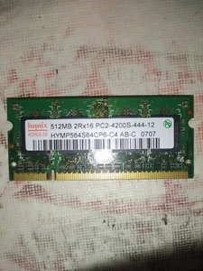 HYNIX 512MB 2Rx16 PC2-4200S-444-12 HYMP564S64CP6-C4 AB-C - Photo 1/2