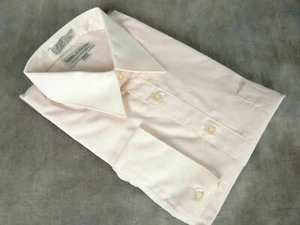 Mens DANIEL ELLISSA Dress Shirt Solid Light Pink with Chest Pocket - Picture 1 of 3
