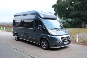 AUTO-TRAIL V-LINE 600 2.3 130 BHP 43K MILES F/S/H / 2 BERTH / SOLAR SYSTEM - Picture 1 of 24
