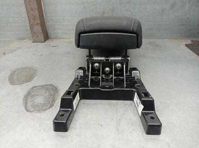 84660H8000WK Armrest for KIA STONIC (YB) 1.0 T-GDI 2017 5340391 - Image 1 of 4