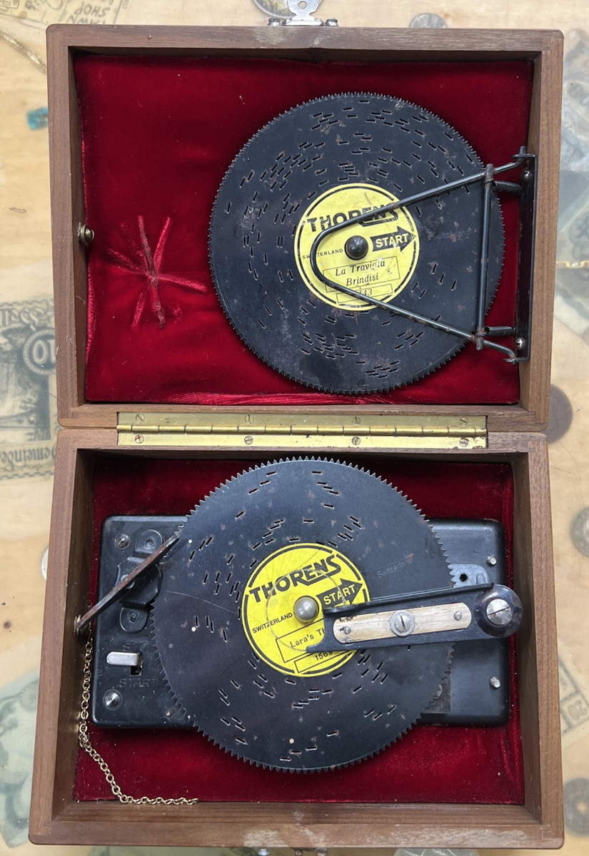 Antique Thorens Music Box In Collectible Music Boxes (1940 Antique Thorens Music Box In Collectible Music Boxes (1940