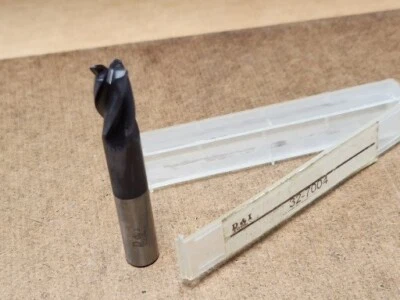 D&I 32-7004 DIT EE. UU. LONGITUD ESTÁNDAR RADIO DE ESQUINA - 3/8" X 0,625 X 3" CON 0,032 RAD Foto 1 de 3