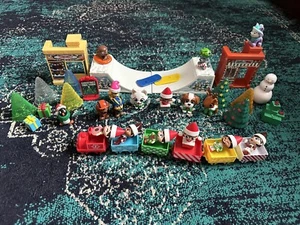 Elfe im Regal Elfen Haustiere Figuren Bernhardiner Rentier Fuchs & Paw Patrol Advent - Bild 1 von 10