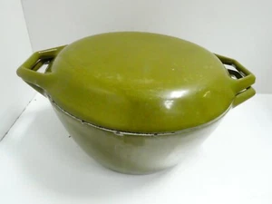 VINTAGE COPCO D2 DENMARK CAST IRON CREEN ENAMEL TUREEN BAKING CASSEROLE POT - Picture 1 of 11