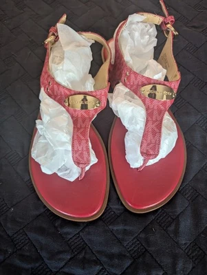 Nuevas Sandalias Tanga Michael Kors Rosa Logo Placa Sin Caja Talla 8.5  Foto 1 de 4