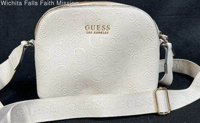 Cartera Guess Foto 1 de 4