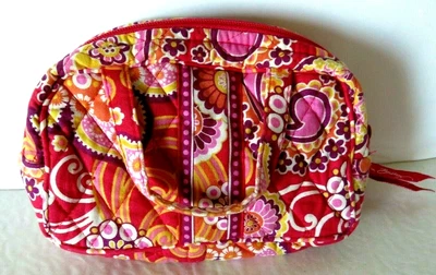 Vera Bradley Makeup Bag Pink Tones Flower Paisley 7" Wide Handles Quilted Small - Image 1 of 4