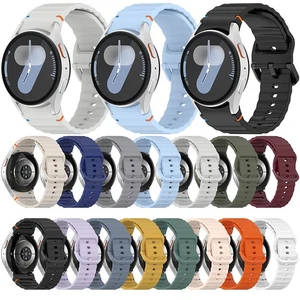 Cinturino orologio in silicone linea modello ondulato parte per Samsung Galaxy Watch 7 - Foto 1 di 84
