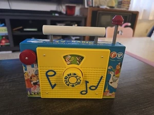 Fisher Price Toys Vintage TV-Radio Musical Vorschule Spielzeug Bauer im Dell - Bild 1 von 10