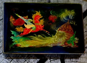 VINTAGE Palekh Russian Lacquer Box Signed by Artist A.Kuznetsov 1968 RARE FIND! - Picture 1 of 8