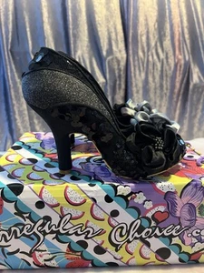 Irregular Choice Talla 5 Zapatos Negros Brillo Con Ramilletes Florales y Tacones Brillo - Imagen 1 de 14