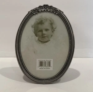 Foto Bilderrahmen verziert viktorianischer Stil oval Zinn Metall freistehend 5x7" - Bild 1 von 10