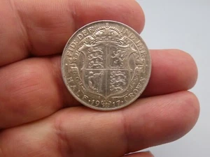 1917 KING GEORGE V GREAT BRITAIN SILVER 1/2 HALF CROWN HALF CROWN COIN - Picture 1 of 7