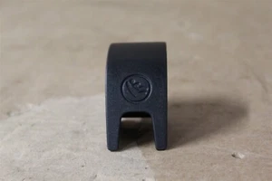VW Golf Mk6 Single Rear Seat Isofix Anchor point Cover 5G088718782V New Genuine - Picture 1 of 2