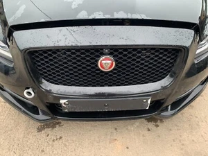 GRIGLIA RADIATORE JAGUAR XJ (FACELIFT) C2D43045 (NERO/NERO) (CAM NON INCLUSA) - Foto 1 di 1