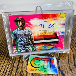 Topps Inception Nick Senzel 2020 "Parche paralelo Magenta autógrafo" - automático 35/75 - Imagen 1 de 3