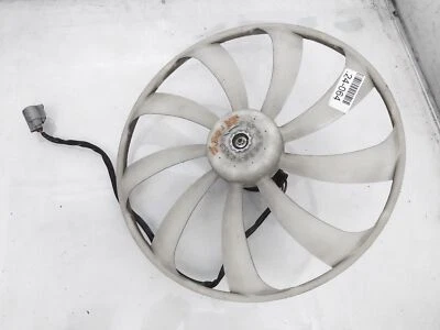 2013-2018 Lexus Es350 Passenger Fan Motor W/Blade - 3.5L Fwd -  16363-31090 - Image 1 of 4