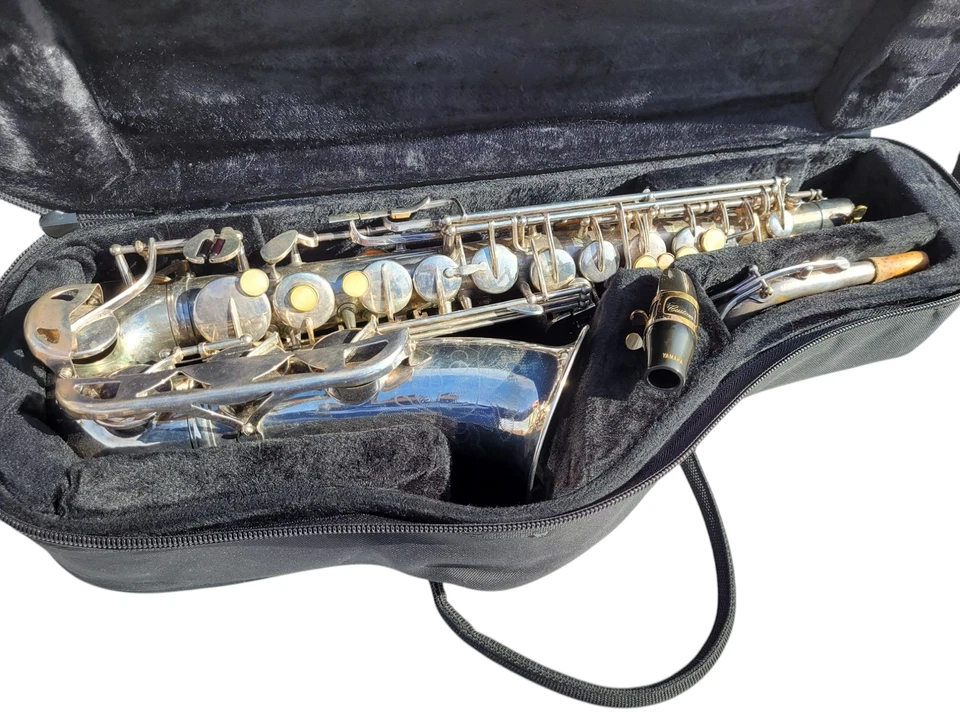 Conn Alto Silver Saxophone Sax Includes Neck Soft Case and Mouthpiece - Image 1 of 4