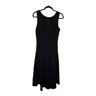 Vestido midi acampanado sin mangas Charles Chang Lima para mujer talla 8 negro minimalista  Foto 1 de 4
