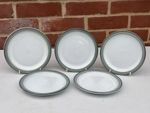 DENBY REGENCY GREEN DINNER 17cm PLATES X 5 STONEWARE TABLEWARE - Picture 1 of 9