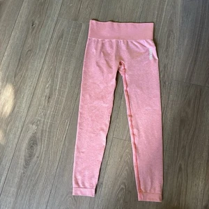 Gymshark Women's Compression Leggings Peach Pink Size Small - Picture 1 of 7