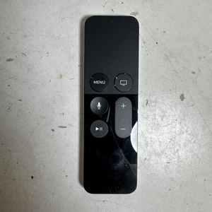 Mando a distancia inalámbrico portátil Apple A1513 para Apple TV Siri 4ta generación - Imagen 1 de 6
