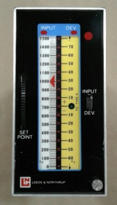 Controlador de desviación de temperatura Leeds Northrup 0-1500 ° F vintage #001A20 Foto 1 de 2