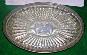 LEONARD SILVERPLATE ROUND SERVING TRAY WITH DIVIDED GLASS INSERT - Picture 1 of 10