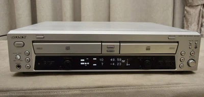 SONY RCD-W100 DUAL CD PLAYER RECORDER  EXCELLENT CONDITION - Bild 1 von 4