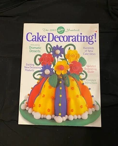 The 2003 Wilton Yearbook Cake Decorating Instructional Softcover Guide Book - Picture 1 of 5