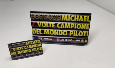 Pitboard 1:43 1:18 1:24 Schumacher Ferrari 2004 7 World Champion Hot Wheels - Immagine 1 di 4