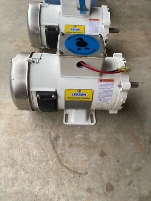 Leeson 3/4HP,  3600 RPM, 24V, 29 AMPS, S56C Frame, DF Type - Image 1 of 4