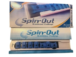 ThinkFun Spin Out Brainteaser Challenge Game Single Player 2005 With Box - Picture 1 of 3