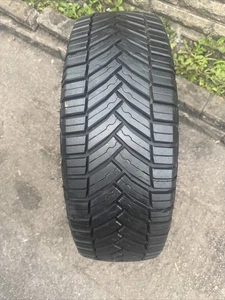 Michelin Agilis Cross Climate 215/65/16C 106-104T M&S X1 Brand New Dot 2020 - Picture 1 of 18