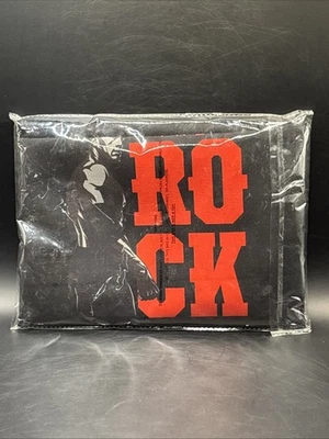 WWE Slam Crate - ¿Puedes oler lo que la roca está cocinando? Delantal de cocina Foto 1 de 2