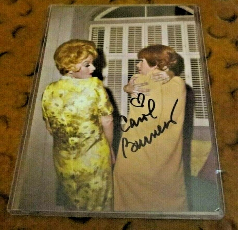 Carol Burnett actress comedienne autographed photo signed 5 golden globes Cover