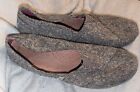 TOMS Black Gray Size 7.5 Slip On Casual Comfort Shoes